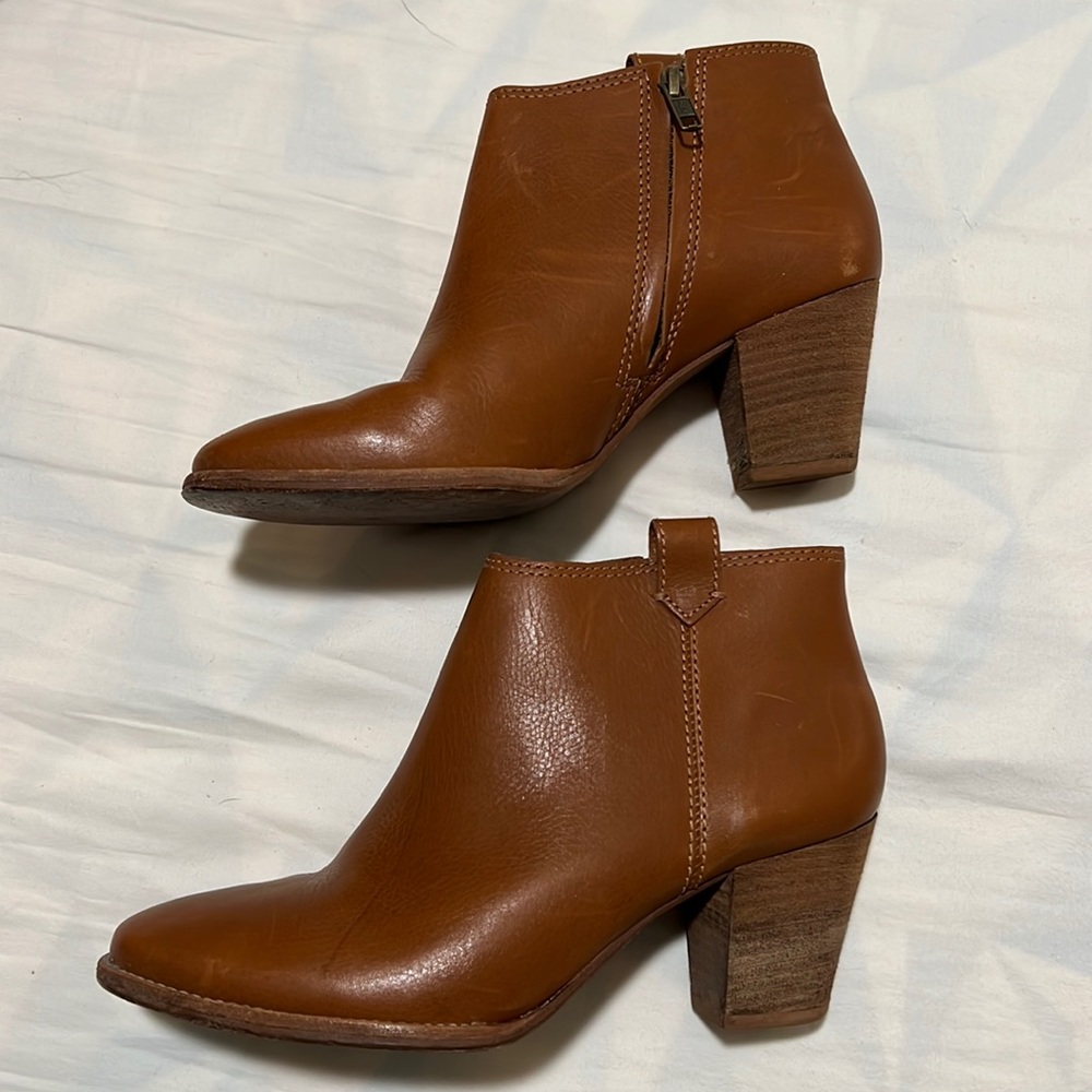 Madewell Used Genuine Leather Cognac Booties Size 7